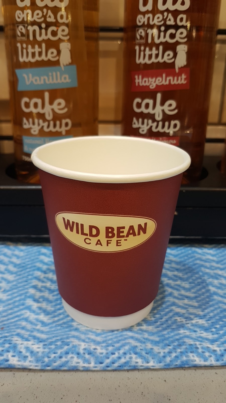 Wild Bean Café | convenience store | 4080/4120 Pacific Hwy, Loganholme QLD 4129, Australia | 0738013277 OR +61 7 3801 3277