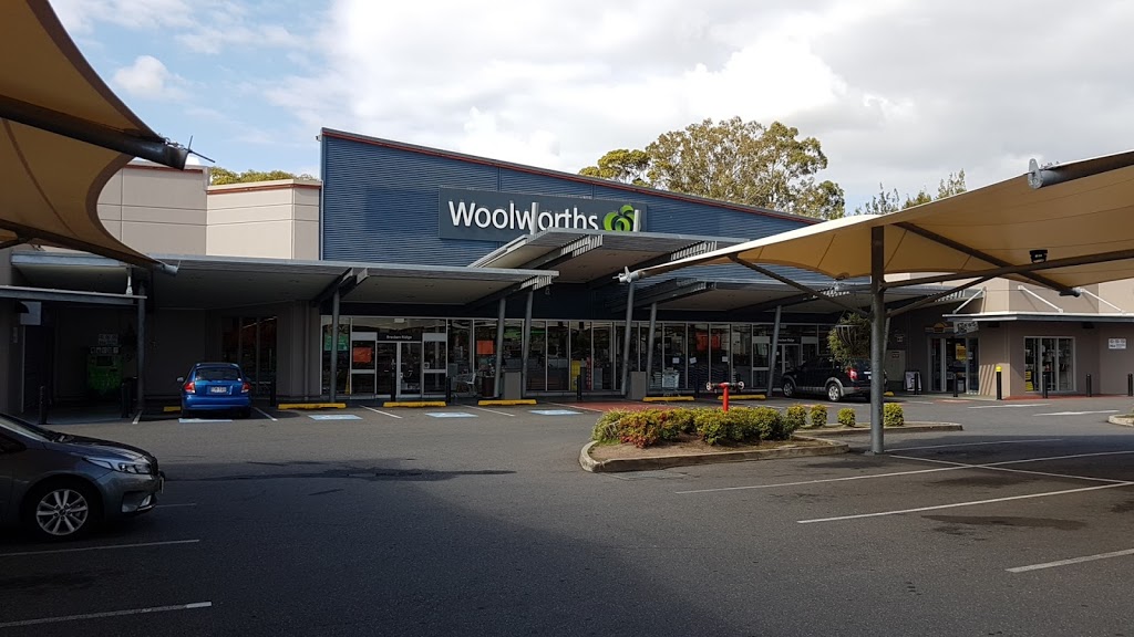 Woolworths Bracken Ridge | supermarket | 154 Barrett St, Bracken Ridge QLD 4017, Australia | 0738695350 OR +61 7 3869 5350