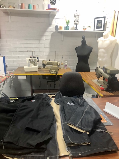 Stitches Clothing Alterations | 12 Hibiscus Cir, Mount Annan NSW 2567, Australia | Phone: 0404 789 861