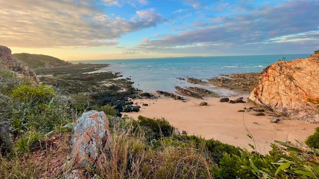 "The Bay House" Stanage Bay | 41 Schnapper Dr, Stanage QLD 4702, Australia | Phone: 0435 624 684