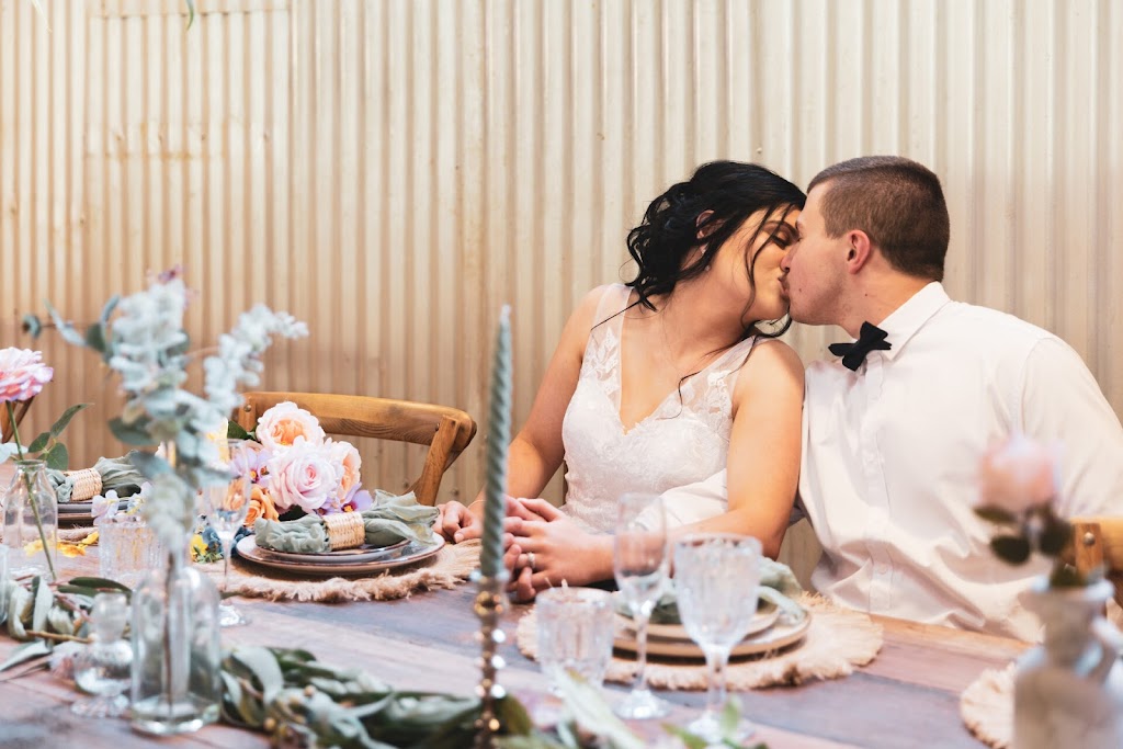 Clifton Woolshed - Rustic wedding venue near Bathurst | 1371 Tarana Rd, Locksley NSW 2795, Australia | Phone: 0429 631 555