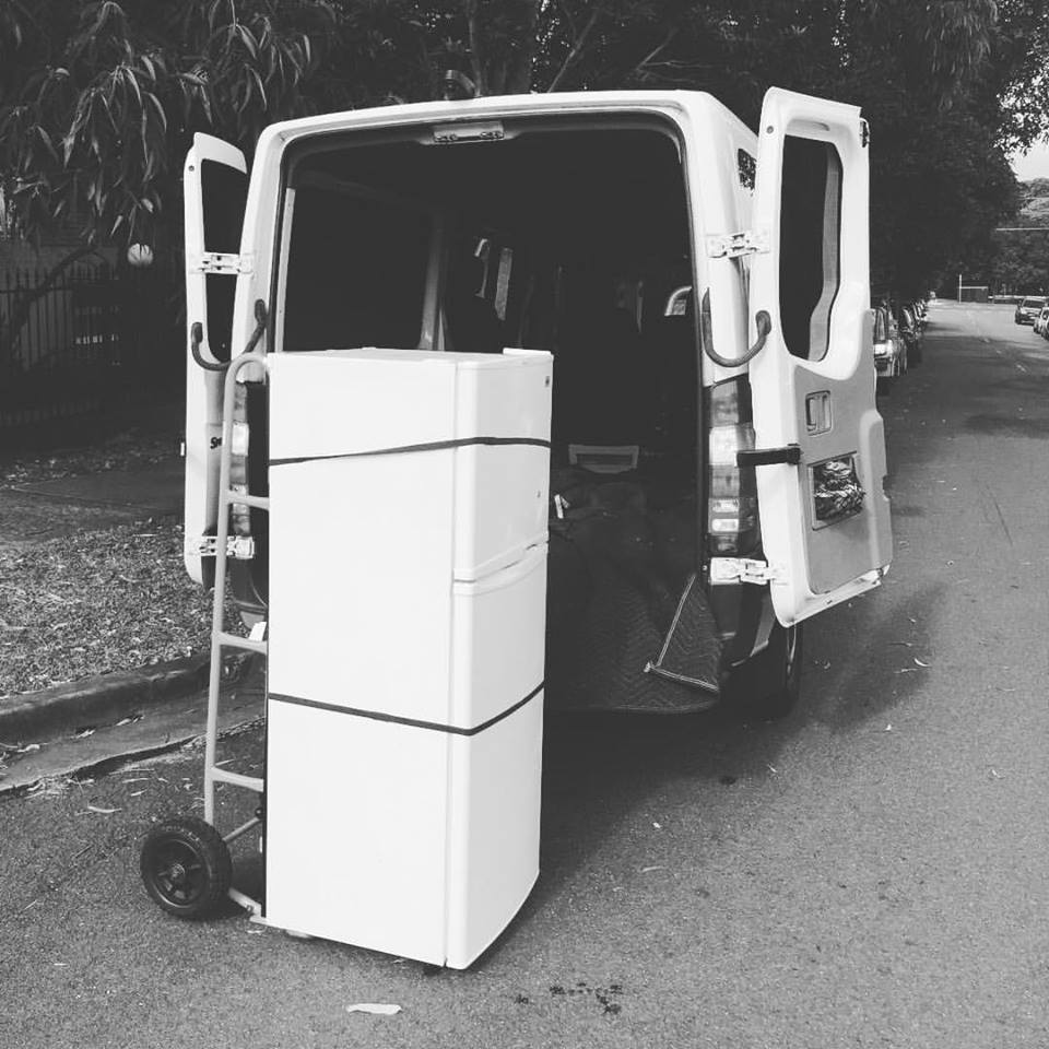 Van Dude | moving company | 69 Melody St, Coogee NSW 2034, Australia | 0416897939 OR +61 416 897 939