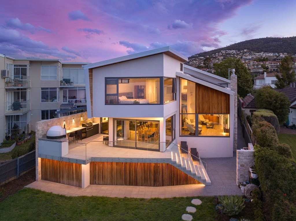 Blythe and Watchorn Builders | 4/2 Ascot Dr, Huntingfield TAS 7055, Australia | Phone: 0418 146 691