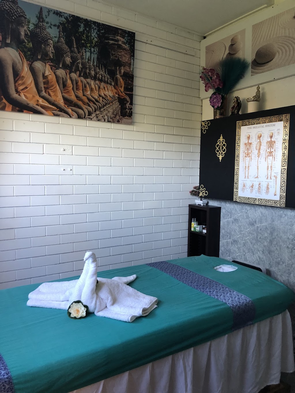 Bayside Thai massage studio | Redland Bay QLD 4165, Australia | Phone: 0490 459 514