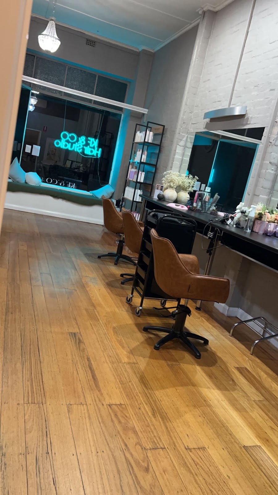 KF & Co Hair Studio | 21A Main St, Bunyip VIC 3815, Australia | Phone: (03) 5617 8647