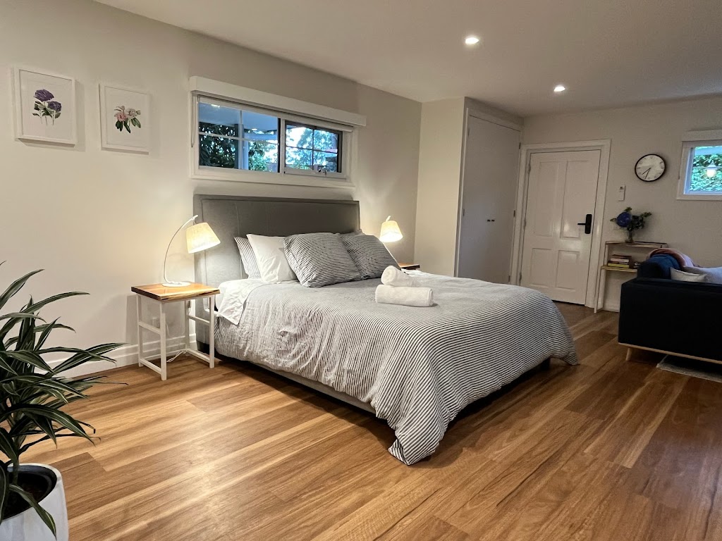 The Maples Bed and Breakfast | 34 Olinda-Monbulk Rd, Olinda VIC 3788, Australia | Phone: 0460 963 508