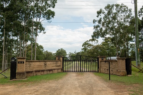 Ravensfield Respite | 427 Wollombi Rd, Farley NSW 2320, Australia | Phone: 0483 115 582