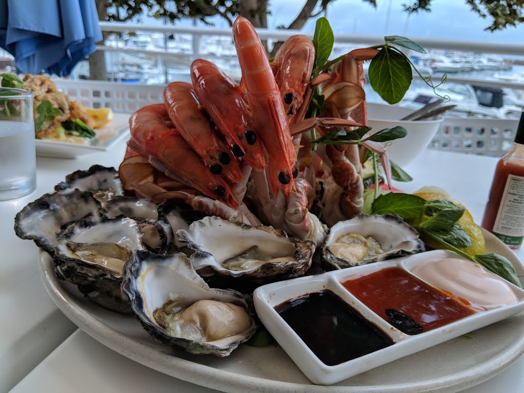 Rock Lobster Restaurant | restaurant | DAlbora Marina, E20/6 Teramby Rd, Nelson Bay NSW 2315, Australia