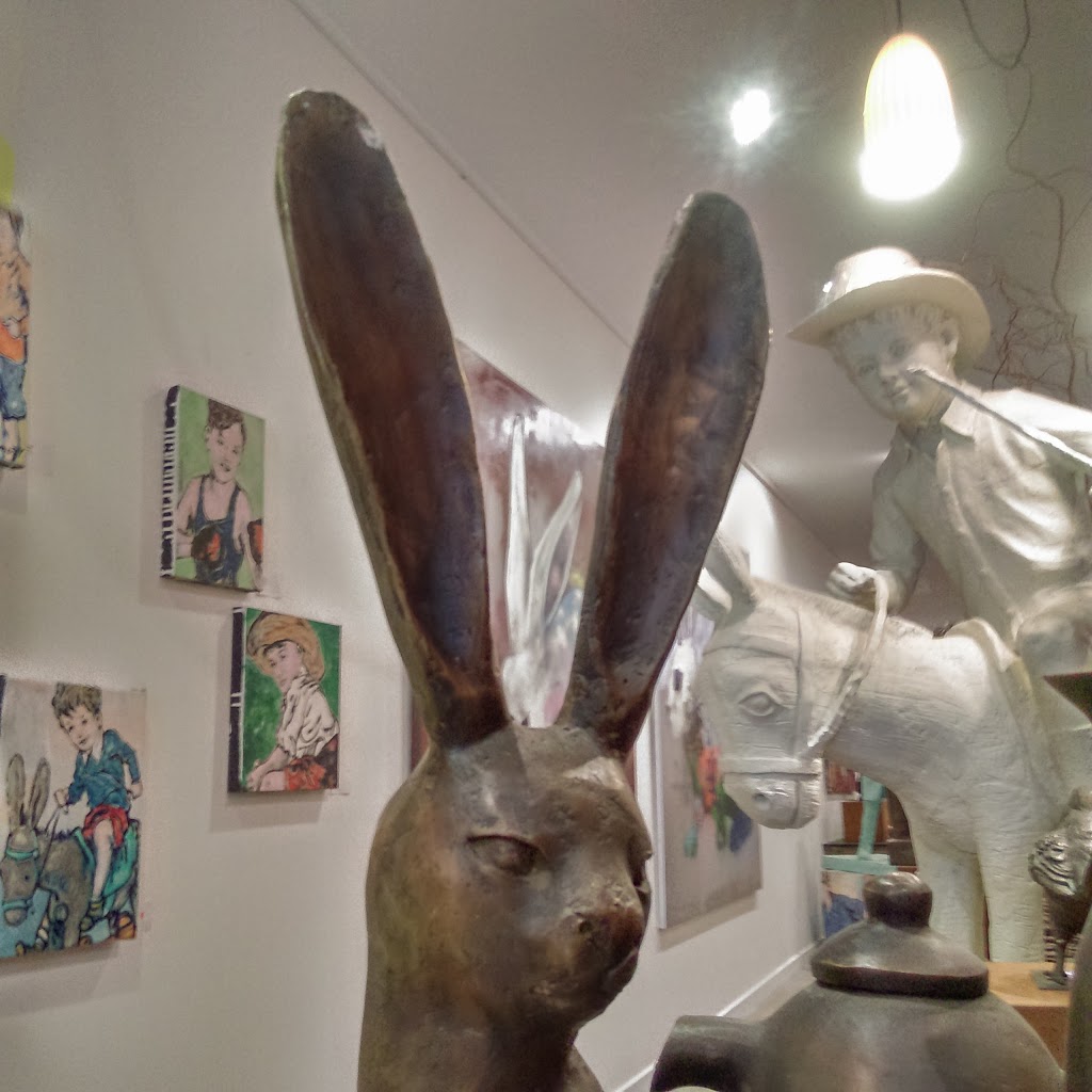 Bromley & Co | art gallery | 39 East St, Daylesford VIC 3460, Australia | 0421789873 OR +61 421 789 873