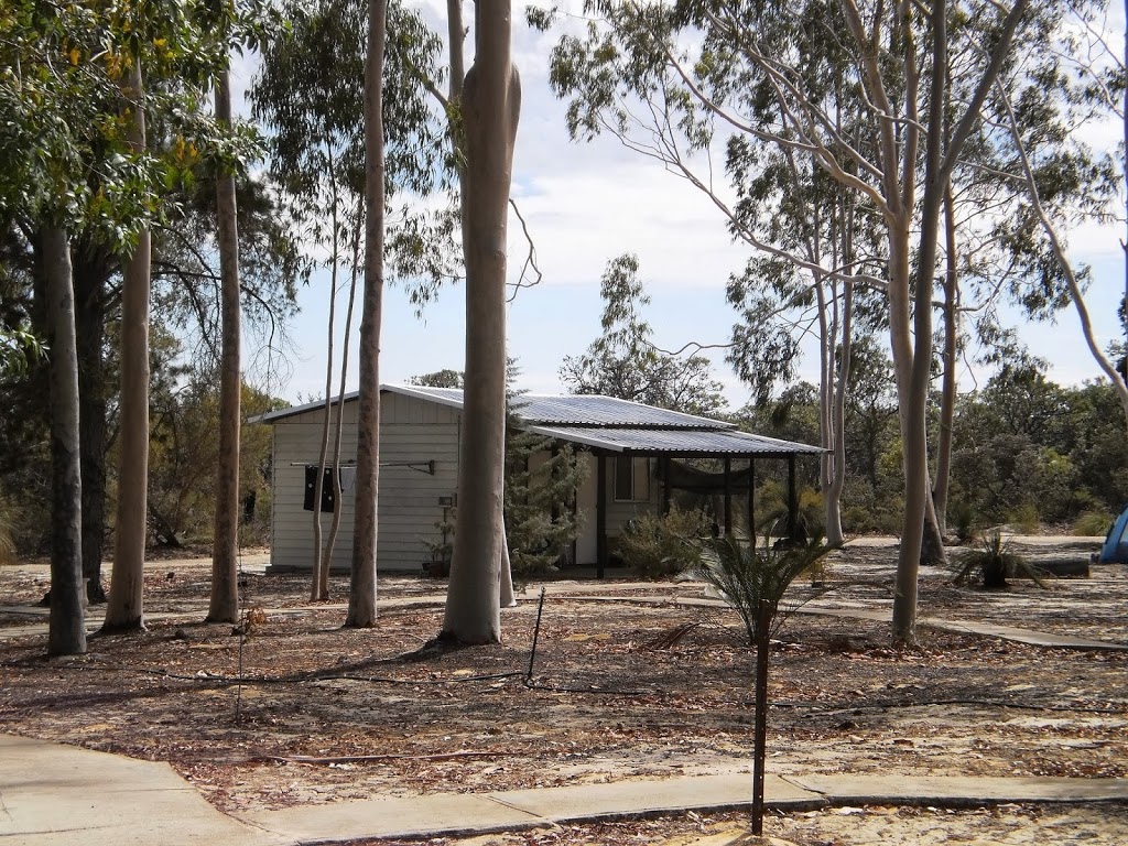 Eshcol Springs Backpackers | 582 Quin Rd, Muckenburra WA 6503, Australia | Phone: 0457 406 463