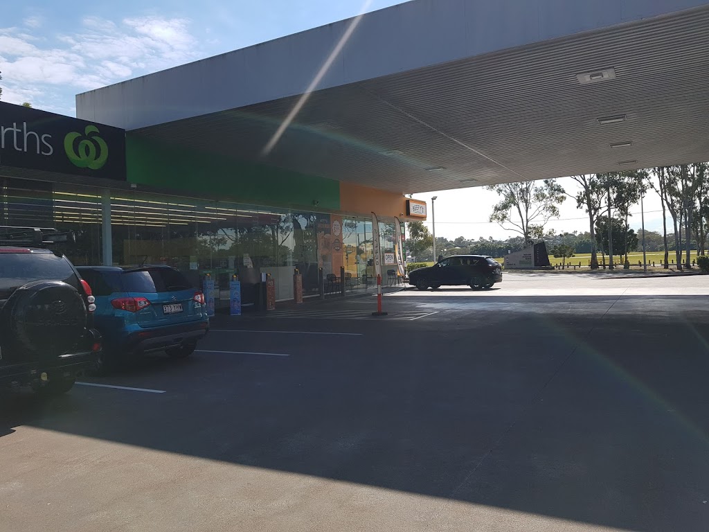 Caltex Woolworths | gas station | 1225 Wynnum Rd, Murarrie QLD 4172, Australia | 0730888746 OR +61 7 3088 8746