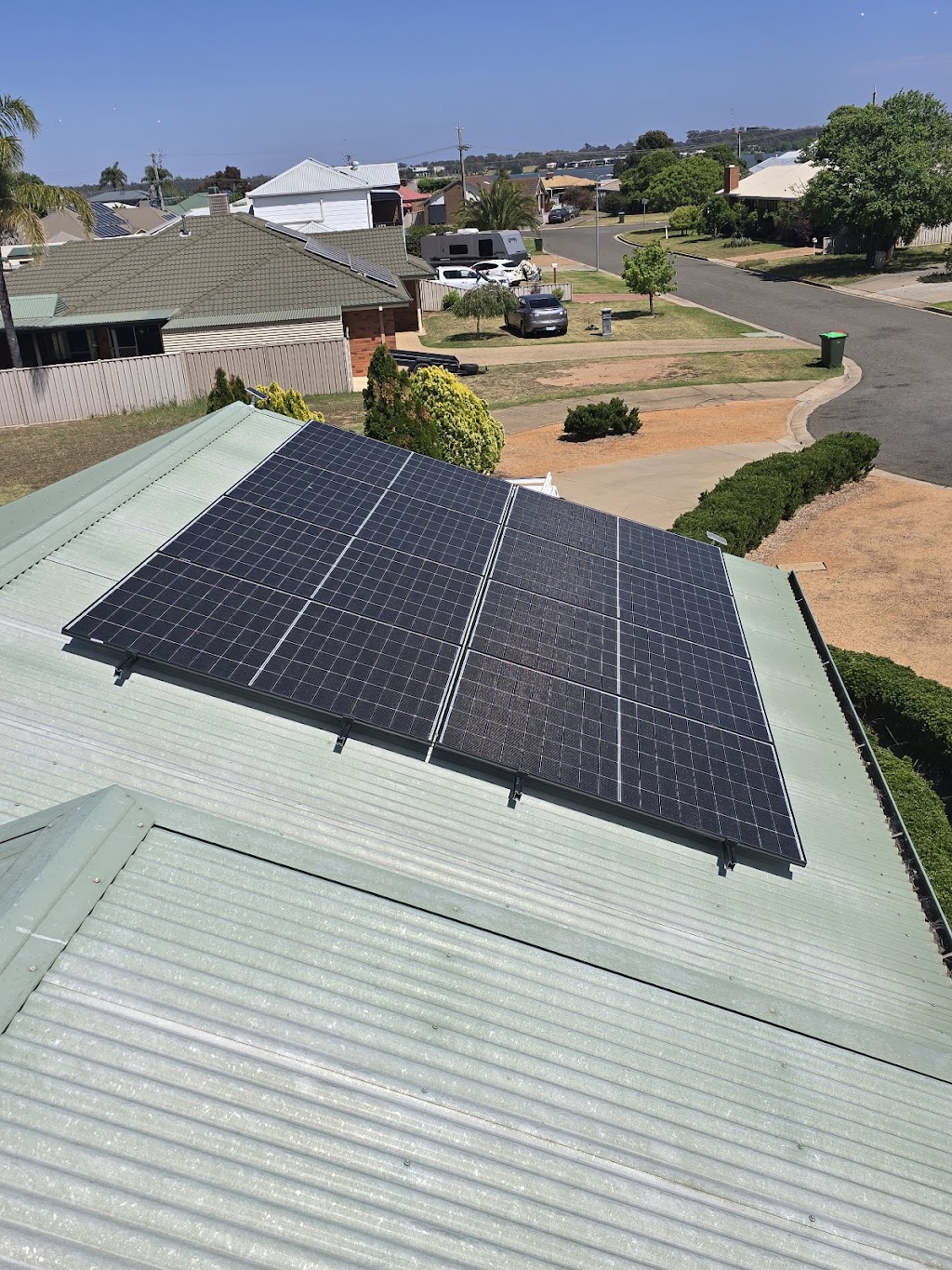 Thompson Electrical Solar - Wangaratta | 24 Wonga Park Dr, Waldara VIC 3678, Australia | Phone: 0400 098 563