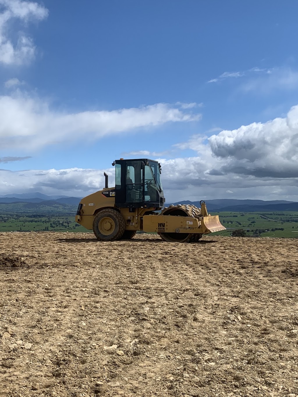 HV Rentals | 7200 Goulburn Valley Hwy, Kialla West VIC 3631, Australia | Phone: 0407 847 767