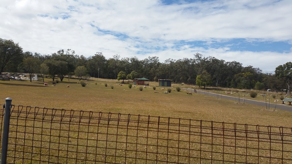 Crows Nest Cemetery | Crows Nest QLD 4355, Australia