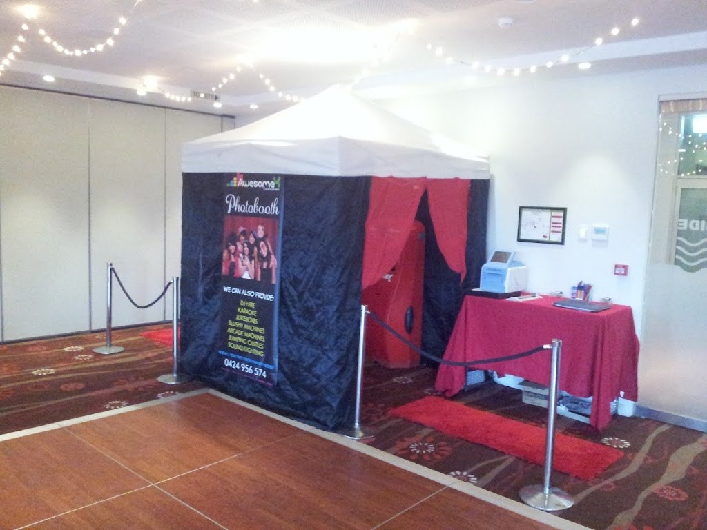 AwesomeX Photobooth Hire | food | 5 Metcalf Ct, Ormeau QLD 4208, Australia | 0424956574 OR +61 424 956 574