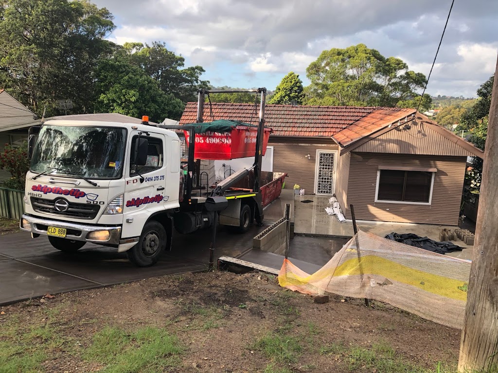 Lake Macquarie Skip Bins | 56 Kalaroo Rd, Redhead NSW 2290, Australia | Phone: 0452 225 588