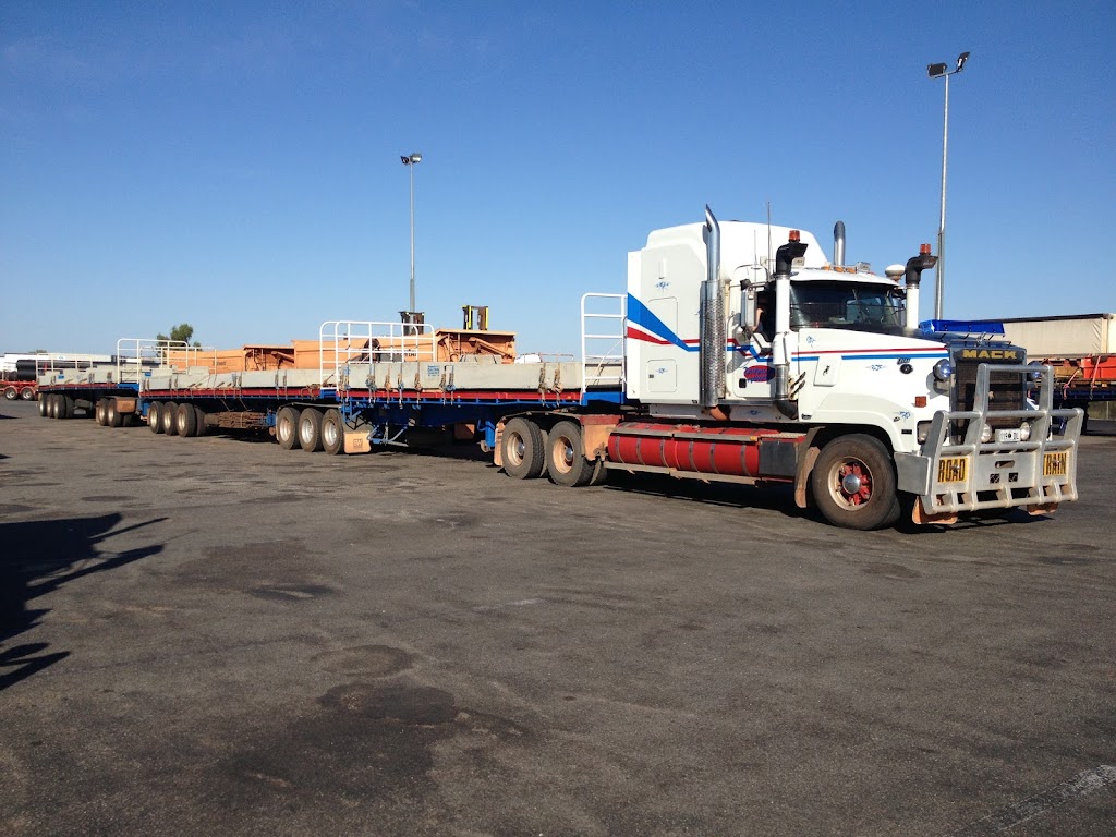 Dalwallinu Haulage | 3 Huggett Dr, Dalwallinu WA 6609, Australia | Phone: 0429 922 592