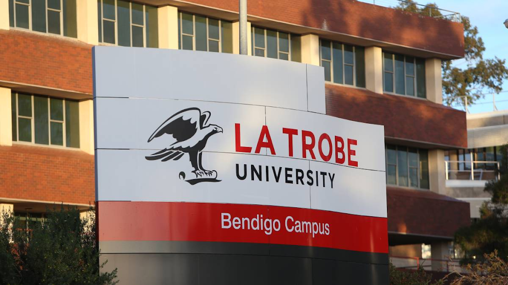 La Trobe University Bendigo Campus | university | 199, Edwards Rd, Flora Hill VIC 3552, Australia | 0354447222 OR +61 3 5444 7222