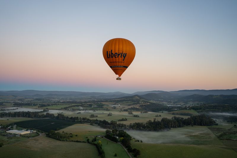 Liberty Balloon Flights Yarra Valley | 878-880 Maroondah Hwy, Coldstream VIC 3770, Australia | Phone: 1800 225 566
