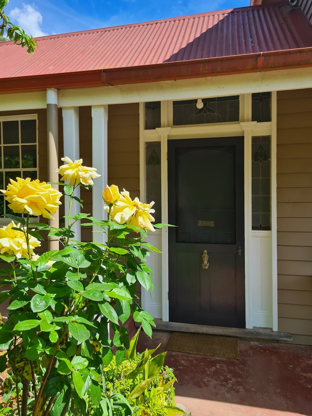 Sidling House | 48 Sidling Track, Wandiligong VIC 3744, Australia | Phone: 0407 305 758