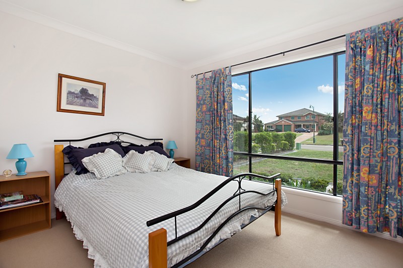Cox Window Cleaning | 14 Bolwarra Rd, Bolwarra NSW 2320, Australia | Phone: 0420 294 320