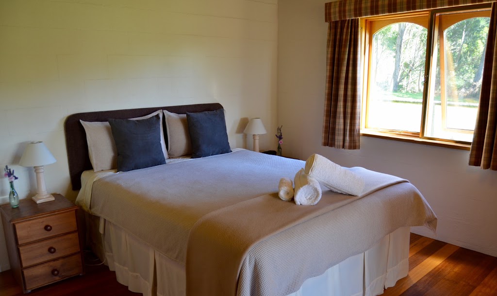 Herons Rise Vineyard | lodging | 100 Saddle Rd, Kettering TAS 7155, Australia | 0362674339 OR +61 3 6267 4339