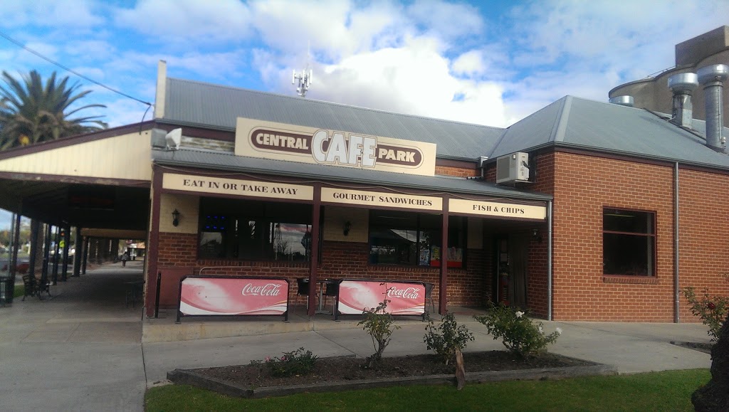 Central Park Cafe | 46 Moore St, Rochester VIC 3561, Australia | Phone: (03) 5484 1048