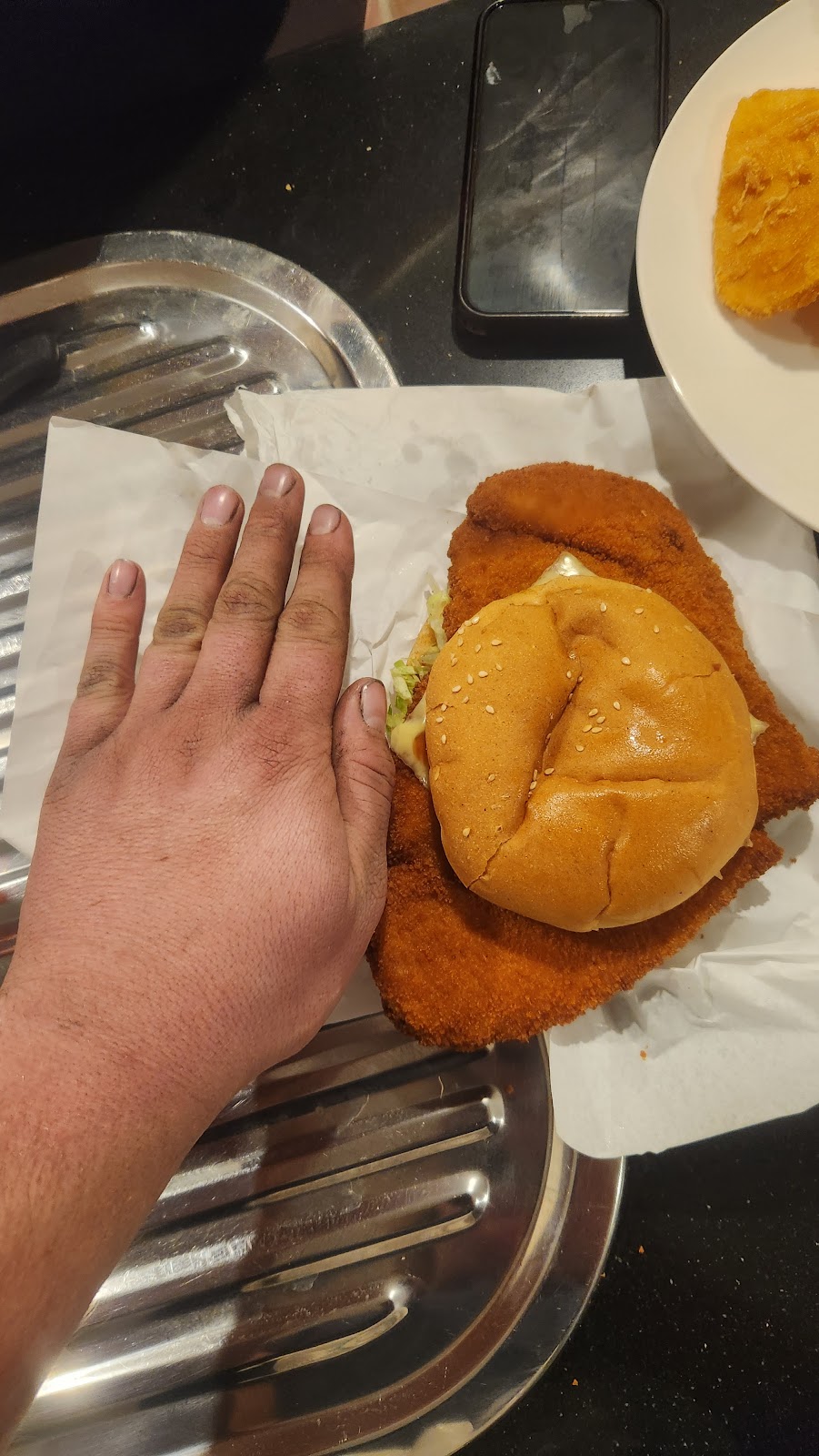 Hunger Fix Takeaway | 286 Albert St, Sebastopol VIC 3356, Australia | Phone: (03) 7042 1052