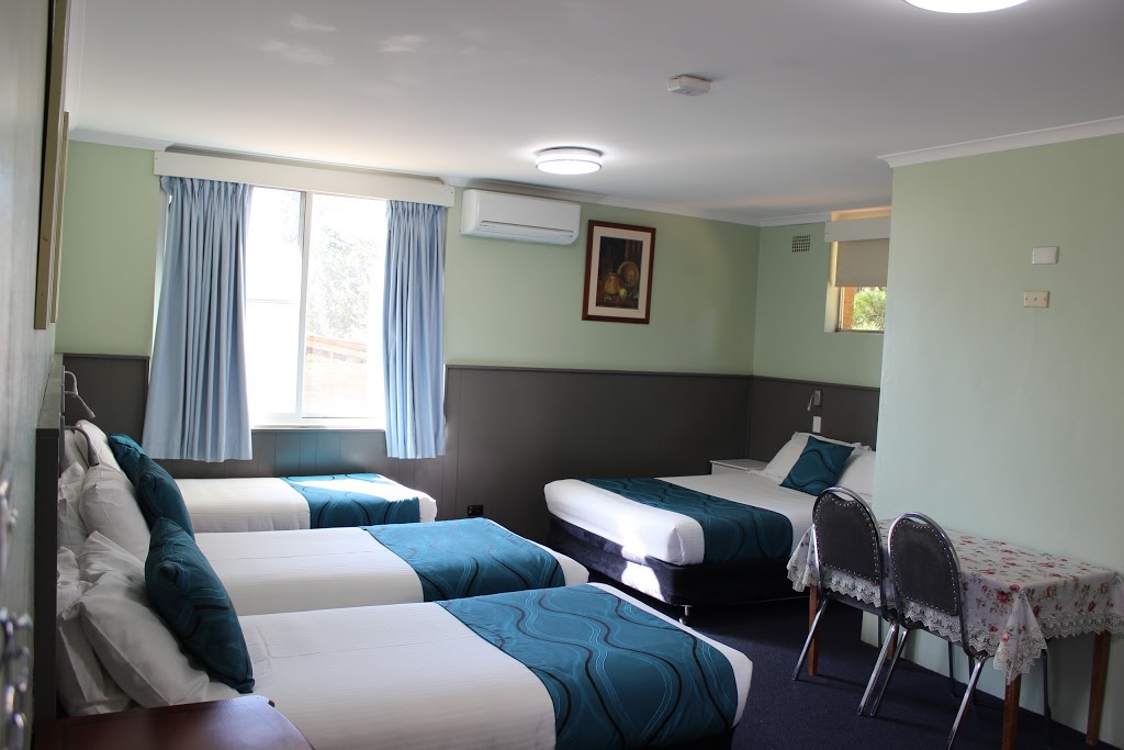 High Mountains Motor Inn | 193-195 Great Western Hwy, Blackheath NSW 2785, Australia | Phone: (02) 4787 8216