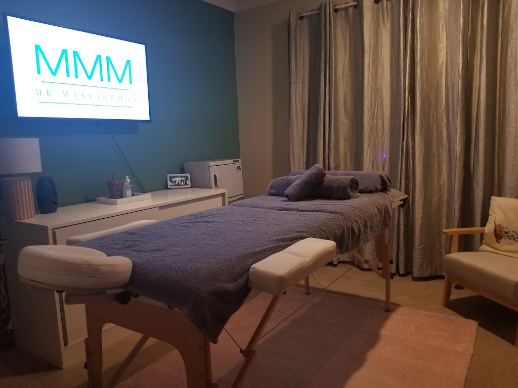 Mr Massage Man | 25 Honeyeater Pl, Tingira Heights NSW 2290, Australia | Phone: 0498 286 794