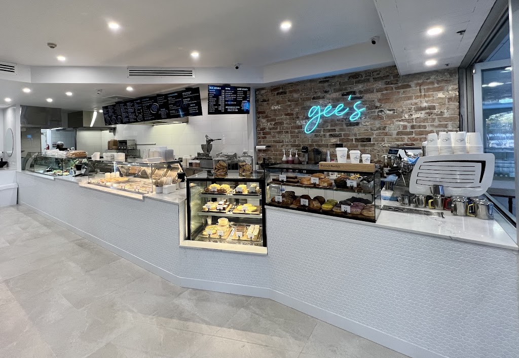 Gee’s Takeaway | Shop 1/13A Montgomery St, Kogarah NSW 2217, Australia | Phone: 0450 975 810