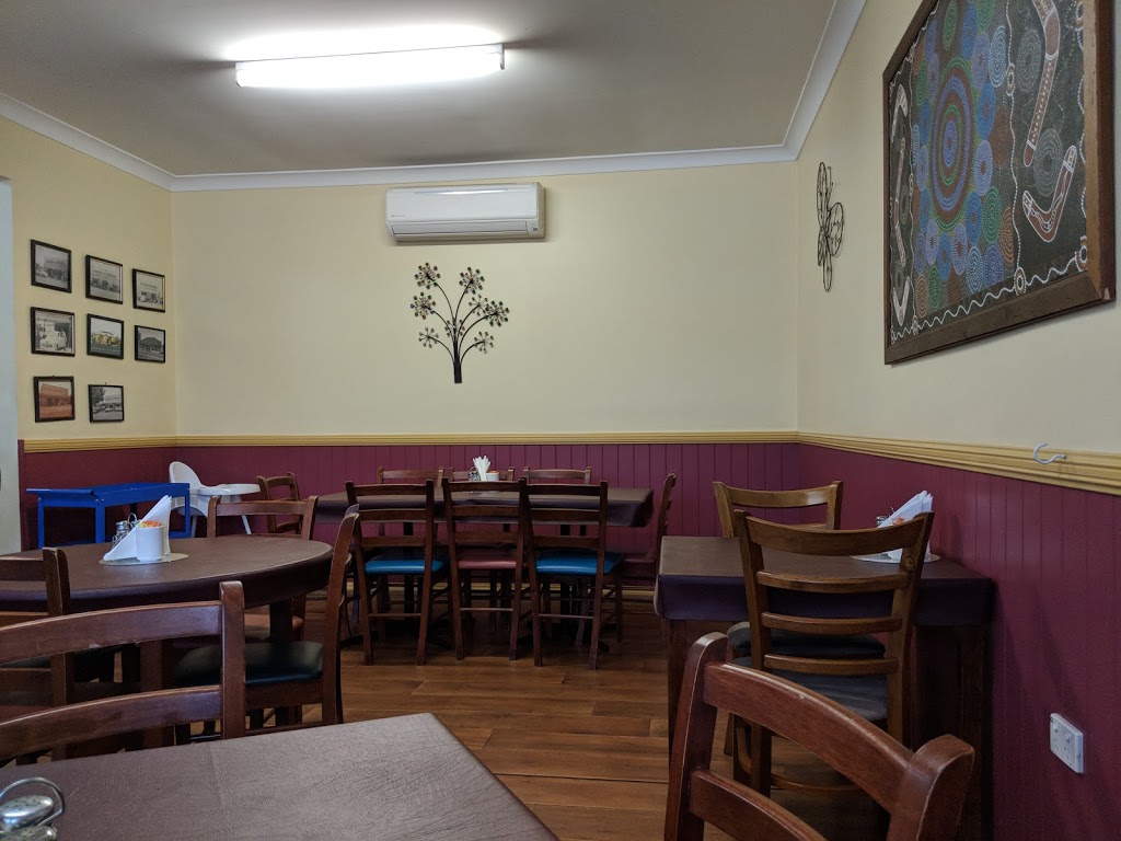 Dans Diner | restaurant | 81 Haly St, Wondai QLD 4606, Australia | 0741685414 OR +61 7 4168 5414