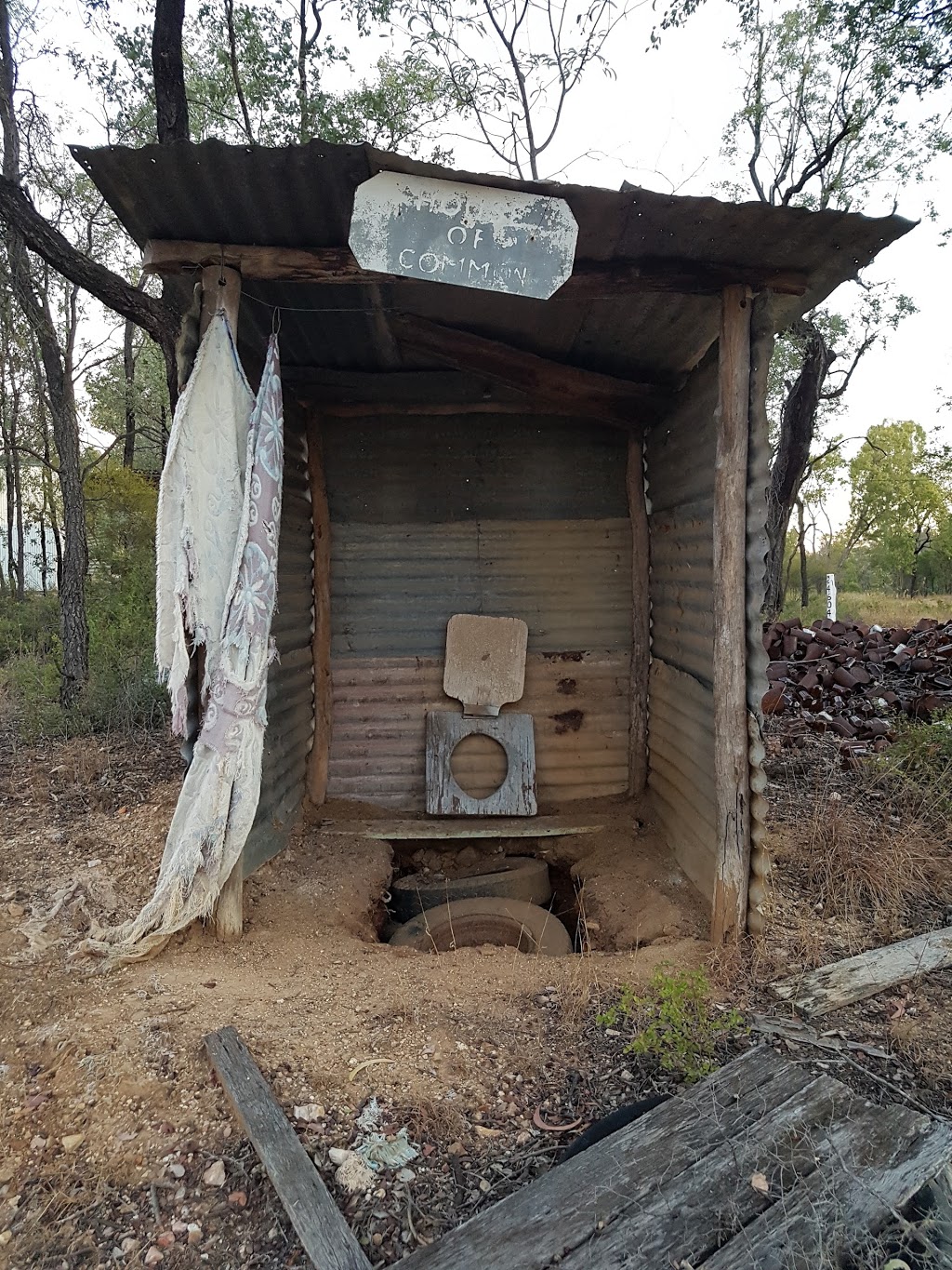 Als Luck Sapphire Mine | 65 Bedford Hill Rd, The Gemfields QLD 4702, Australia | Phone: (07) 4985 4063