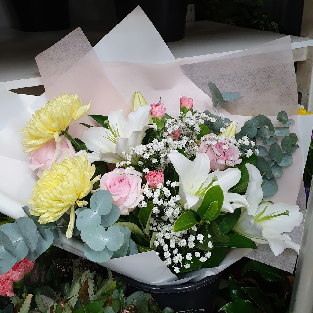 Only You Flowers | florist | Shop36 Riverwood Plaza, 247 Belmore Rd, Riverwood NSW 2210, Australia | 0295338151 OR +61 2 9533 8151