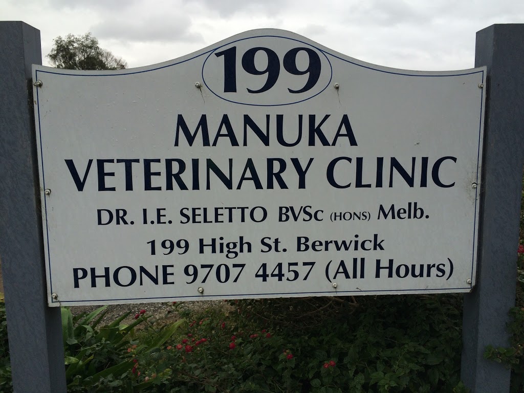 Manuka Veterinary Clinic | veterinary care | 199 High St, Berwick VIC 3806, Australia | 0397074457 OR +61 3 9707 4457