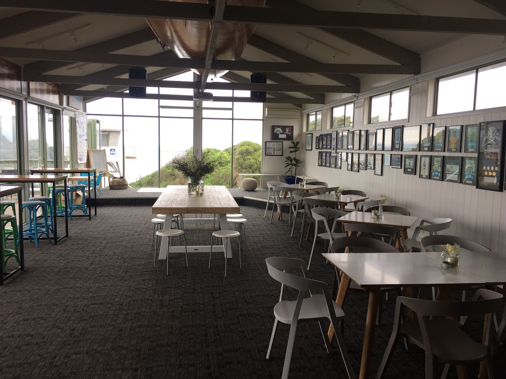 Captain Moonlite | restaurant | 100 Great Ocean Rd, Anglesea VIC 3230, Australia | 0352632454 OR +61 3 5263 2454