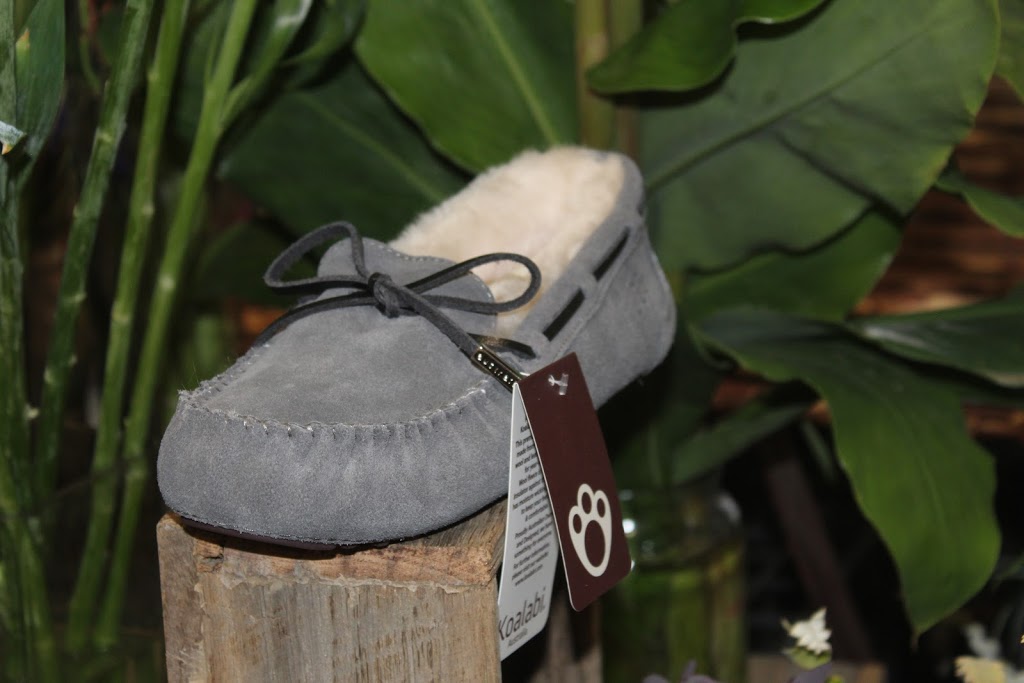 Mornington Peninsula UGGS n more | 42 Mount Eliza Way, Mount Eliza VIC 3930, Australia | Phone: (03) 8900 8965