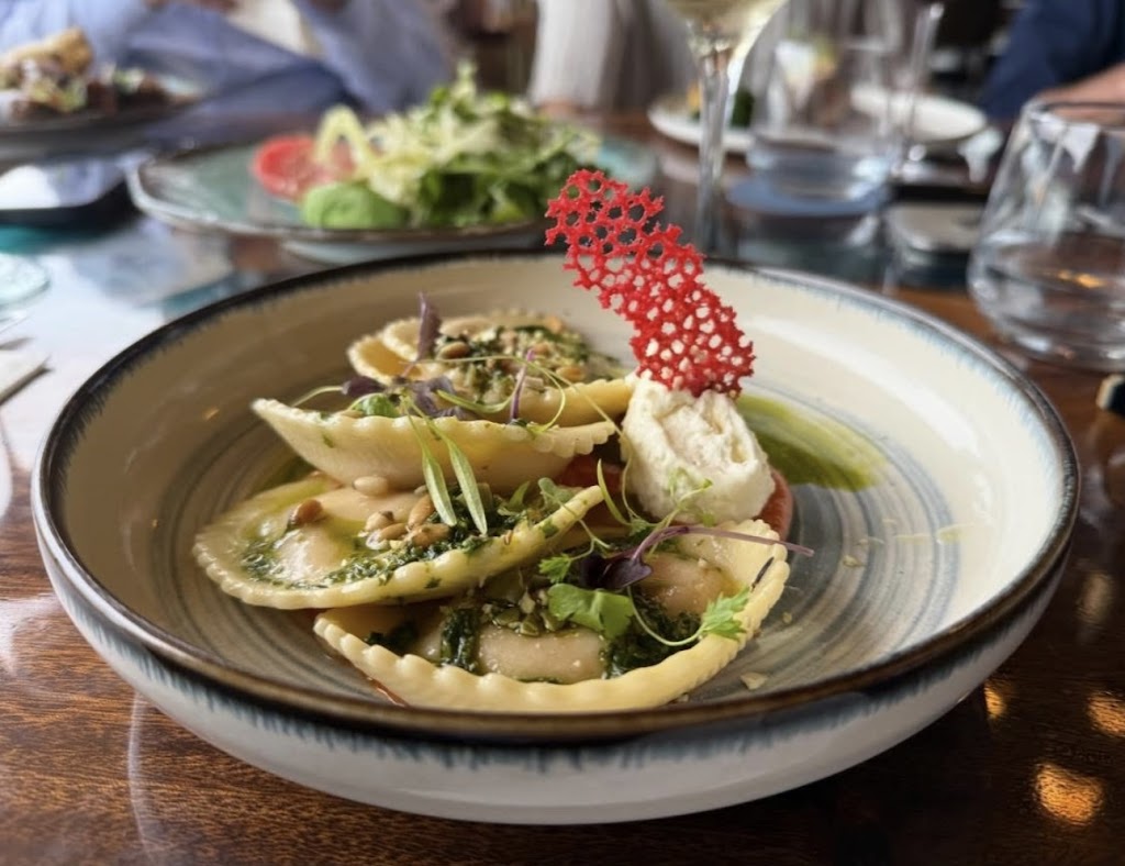 Lovat on the Beach | 558A Barrenjoey Rd, Avalon Beach NSW 2107, Australia | Phone: (02) 8414 1811