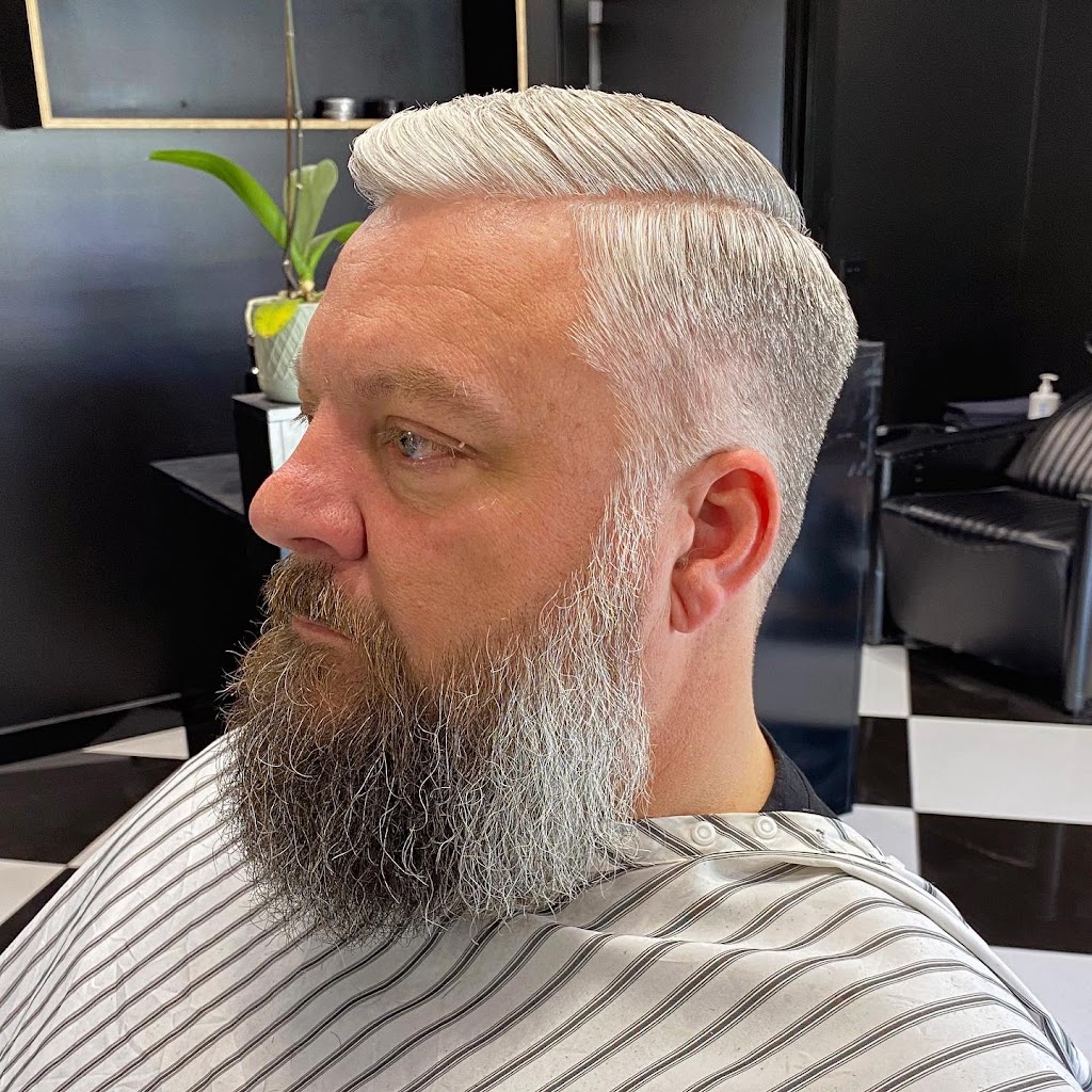 The Hair Bunker | 14 Carinya Dr, Gisborne VIC 3437, Australia | Phone: 0400 790 501
