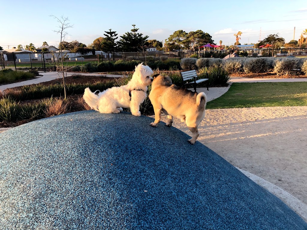 Roy Marten Dog Parks | 22 Wandana Terrace, Taperoo SA 5017, Australia