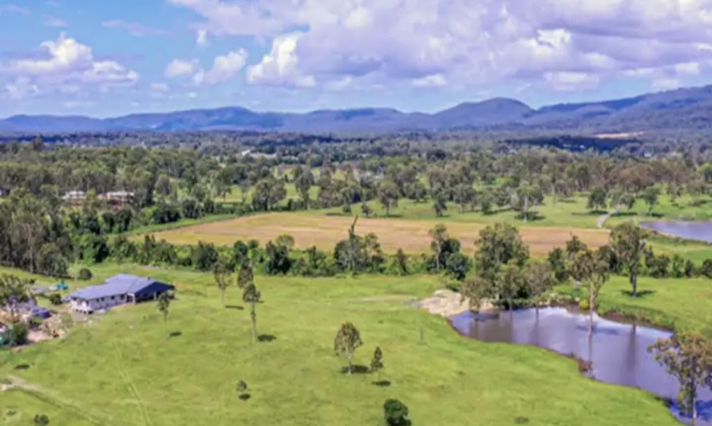 Tamborine Manor | lodging | 2861 Beaudesert Beenleigh Rd, Mundoolun QLD 4285, Australia | 0488568333 OR +61 488 568 333