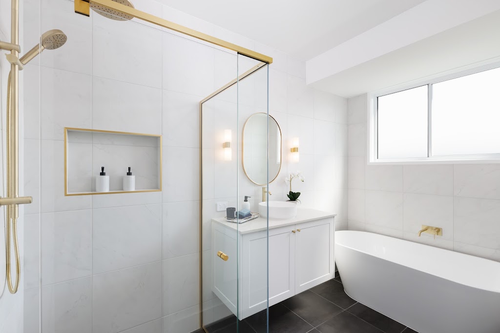 Arista Homes Display Home - Whiterock | 41 Foley Wy, White Rock QLD 4306, Australia | Phone: 0491 042 330