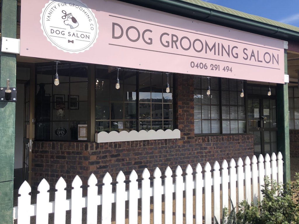 Vanity Fur Grooming Co | Colonial Plaza, 5a/137 Ipswich St, Esk QLD 4312, Australia | Phone: 0406 291 494