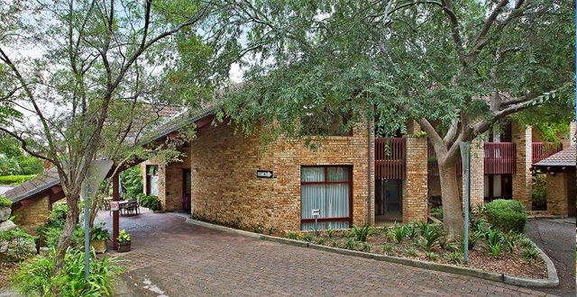 Japara Bayview Gardens Aged Care Home | 90 Annam Rd, Bayview NSW 2104, Australia | Phone: (02) 9999 1591