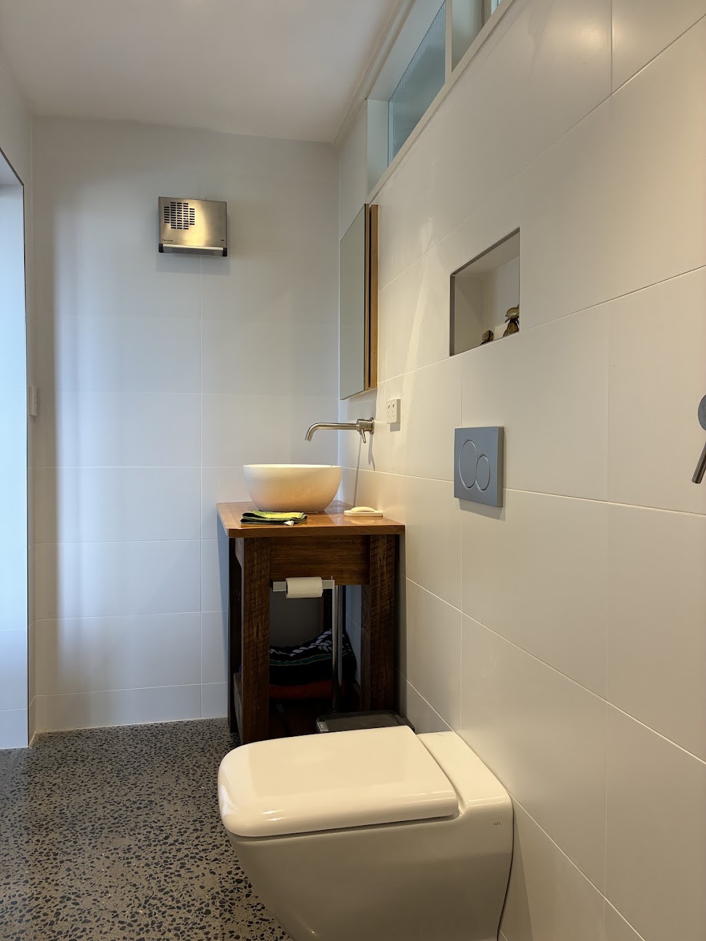 Local Tiler Hobart | 40 Obrien, Glenorchy TAS 7010, Australia | Phone: 0447 108 215