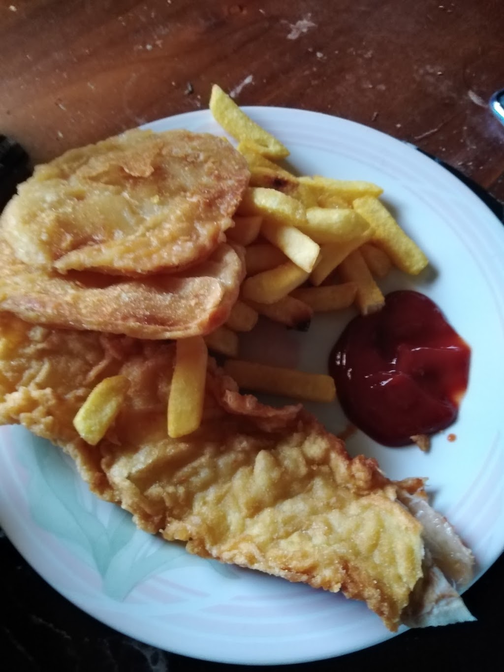 Manor Lakes Fish & Chips | restaurant | Manor Lakes Shopping Centre, 18 Cnr Ballan Rd & Manor Lakes Blvd, Wyndham Vale VIC 3024, Australia | 0397424266 OR +61 3 9742 4266