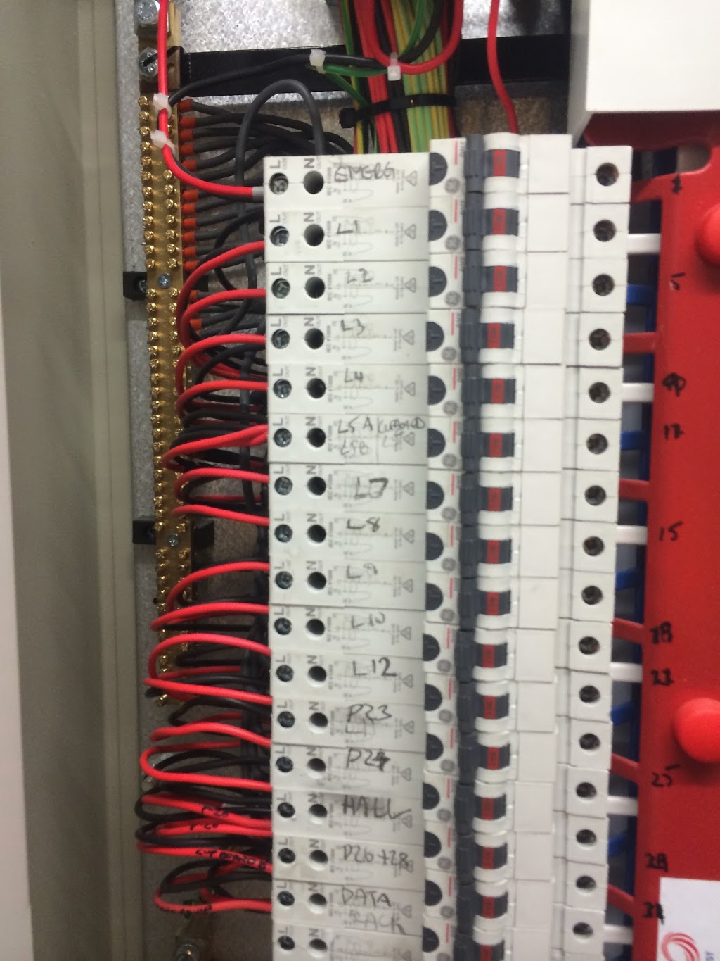 Intelec Services | electrician | 13/32 Darling St, South Yarra VIC 3141, Australia | 0413111111 OR +61 413 111 111