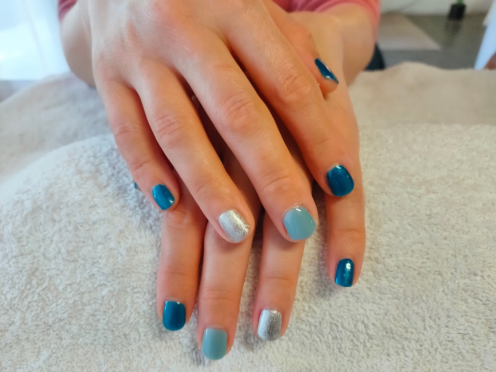 Beauty Salon On Maidens | 137 Maidens Brush Rd, Wyoming NSW 2250, Australia | Phone: 0405 931 033