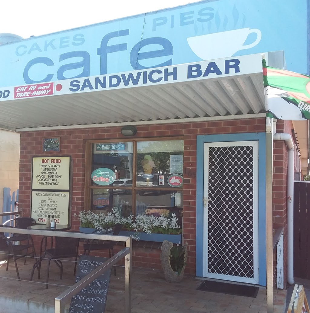 Culburra Beach Cakes & Pies | bakery | 165 Prince Edward Ave, Culburra Beach NSW 2540, Australia | 0428070712 OR +61 428 070 712