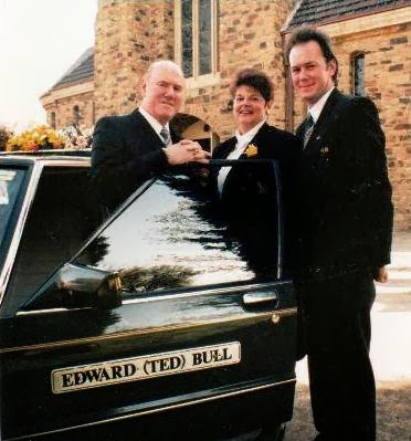 Edward (Ted) Bull & Daughter Funeral Directors | funeral home | 32 Grant Rd, Somerville VIC 3912, Australia | 0359775684 OR +61 3 5977 5684